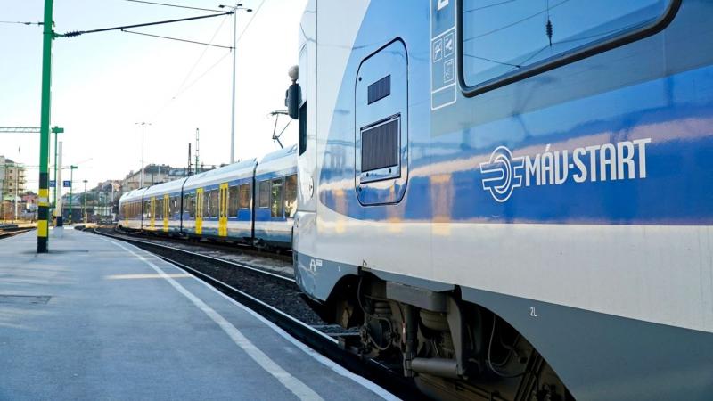 Újabb menetrendi módosítások várhatóak a MÁV-nál: novemberben több vonatjáratot is érint a pályafelújítás, amely jelentős változásokat hoz az utazások terén.