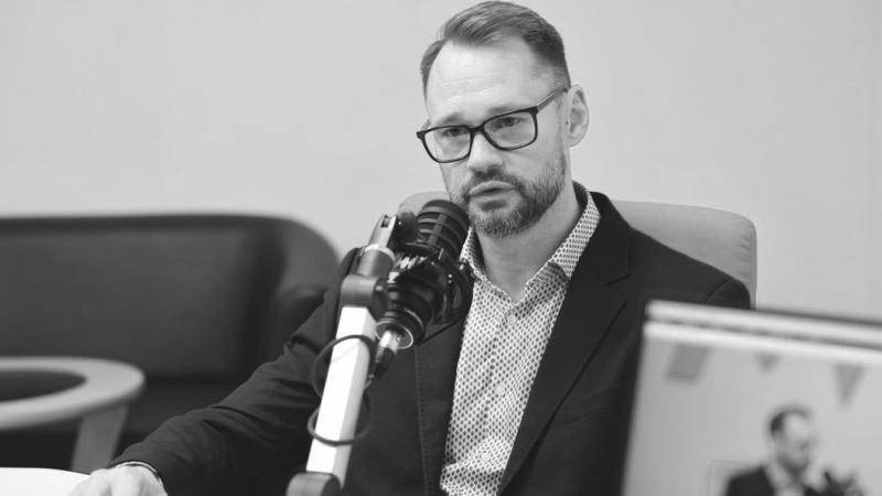 Jakab Ferenc, a neves pécsi virológus emlékére teltházzal ünnepelte a PTE közössége a professzort az aula falai között - egy igazán különleges tisztelgés a tudós életműve előtt (GALÉRIA)