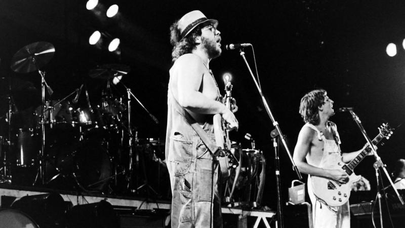 Presser Gábor megosztotta kollégánk lenyűgöző fotóit a közösségi médiában.