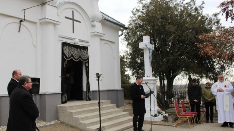 A bölcskei kápolna továbbra is a méltó búcsú esztétikus színhelyeként fog szolgálni.