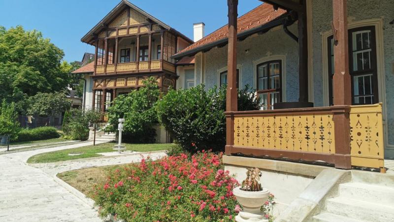 **Balatonfüred: Tények és Tévhitkergetők - Fedezd fel az Igazságot! | Sokszínű Vidék**

Balatonfüred, a Balaton északi partjának gyöngyszeme, számos érdekes tényt és népszerű tévhitet rejt magában. De mi az igazság a városról? Kóstolj bele a helyi kultúrá