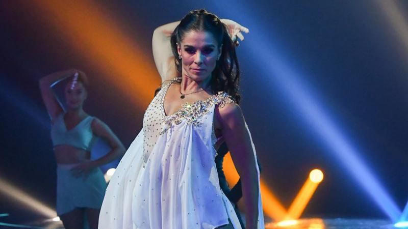 Megérkezett Molnár Andrea utódja: ő fogja átvenni a Hölgyválasz táncos szerepét!