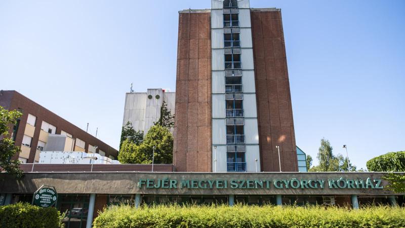 Péntekig valószínűleg továbbra is érvényben marad a vízkorlátozás a székesfehérvári kórház nőgyógyászati osztályán.
