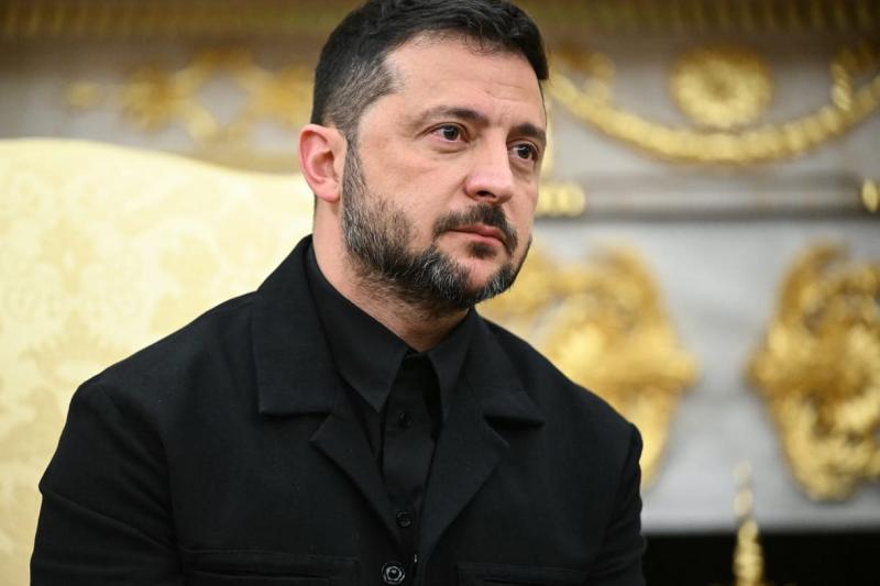 Volodimir Zelenszkij kijelentette, hogy Ukrajna nyitott bármilyen formájú párbeszédre Oroszországgal.