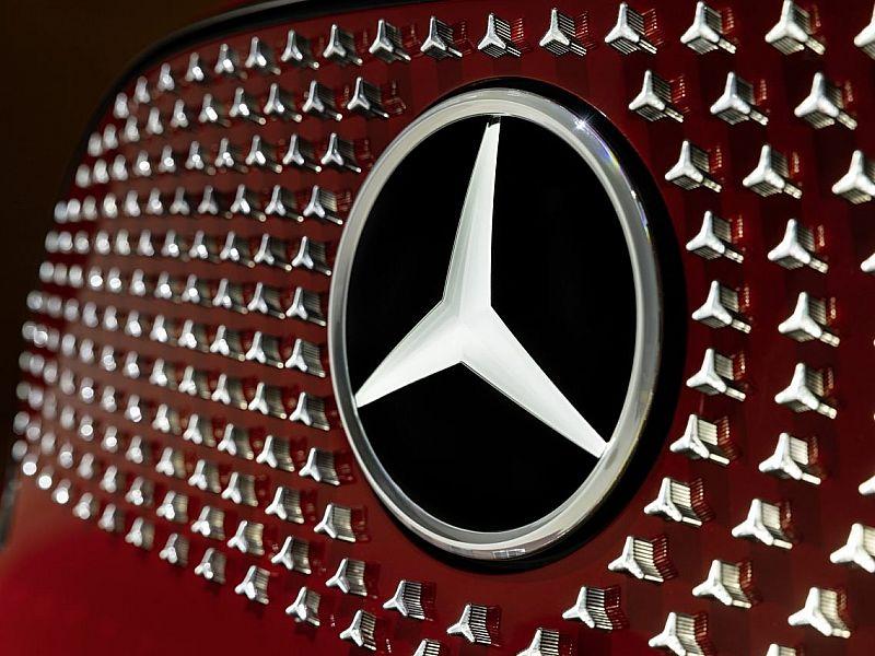 Kilép a Nissanból a Mercedes-Benz.